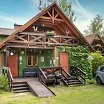 Letniskowe Baltyk 山林小屋 *