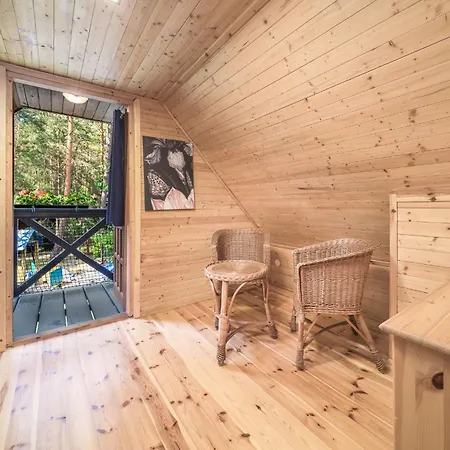 ロッジ Letniskowe Baltyk ウェバ